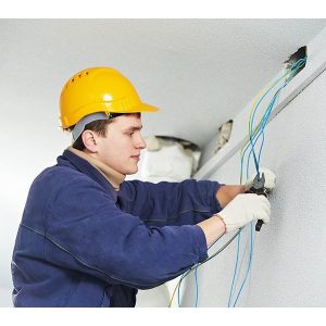 Electricista de edificios y prevención de riesgos en electricidad